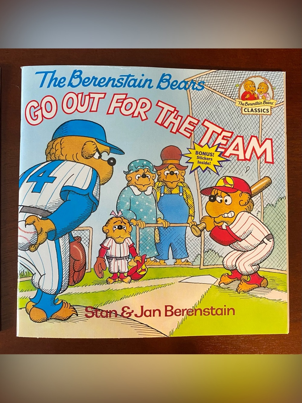 Kids Paperback Set - Paw Patrol Fire Rescue & The Berenstain Bears - Picture 3 of 9